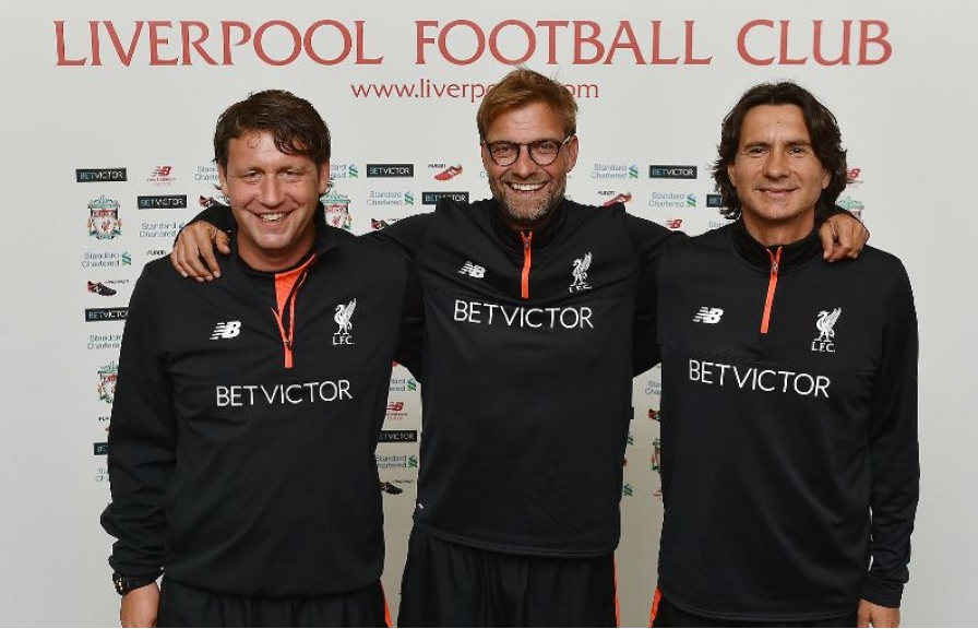 HLV Jurgen Klopp ở lại Liverpool tới năm 2022