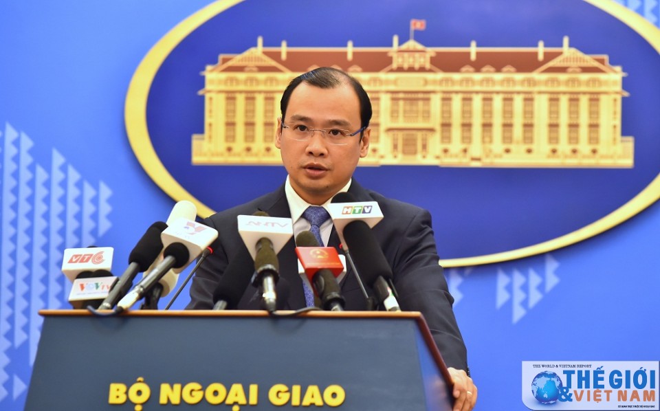 Việt Nam phản đối Đài Loan đưa quan chức ra đảo Ba Bình