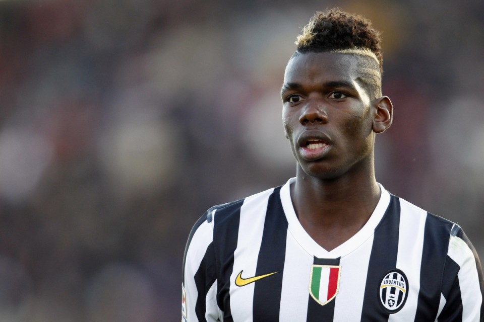 ve man utd paul pogba se tro nen tam thuong