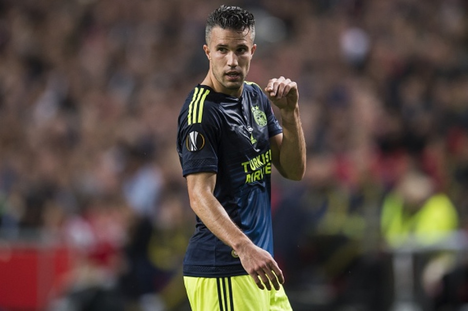 van persie rong cua tro lai premier league