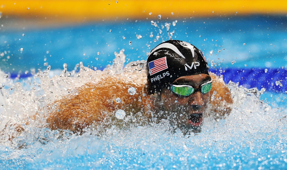 sieu kinh ngu michael phelps tuyen bo gia tu olympic