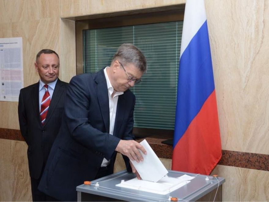 Bầu cử Duma Quốc gia Nga: Đảng cầm quyền giành được 51% phiếu bầu