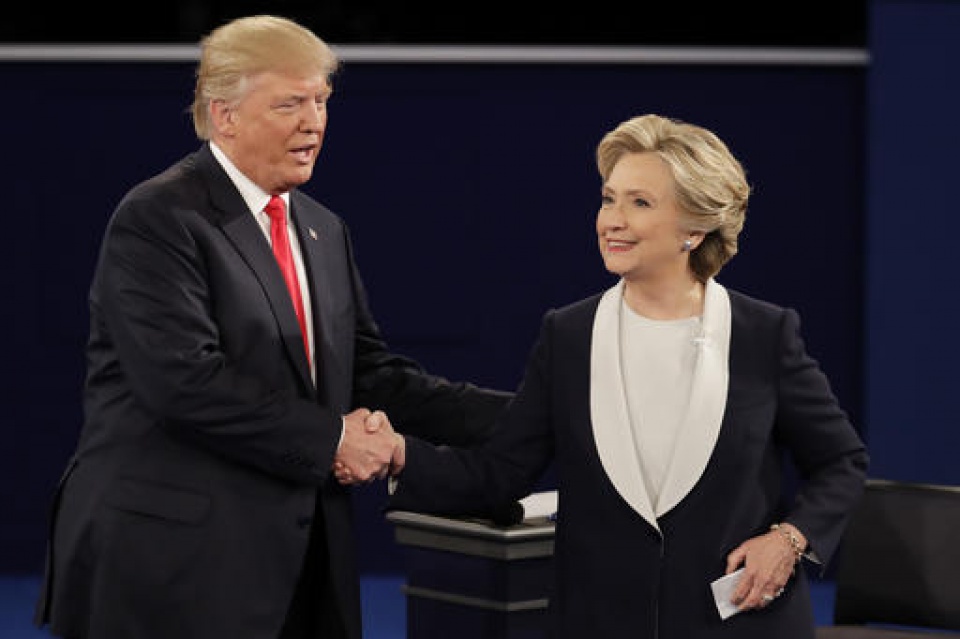 clinton trump cuoc tai dau o missouri