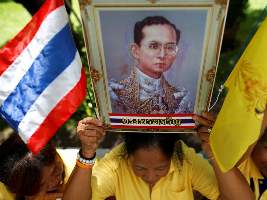Lãnh đạo Việt Nam chia buồn với Hoàng gia và nhân dân Thái Lan