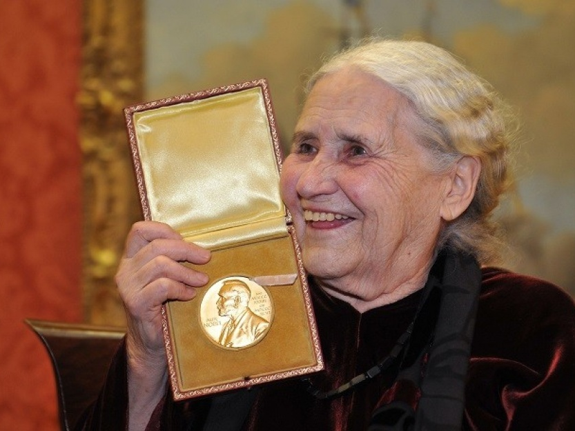 10 nhà văn đoạt giải Nobel Văn học gần nhất