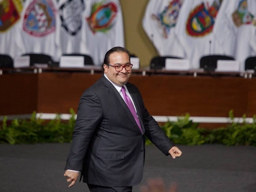 Mexico truy nã Thống đốc bang tiếp tay cho tội phạm