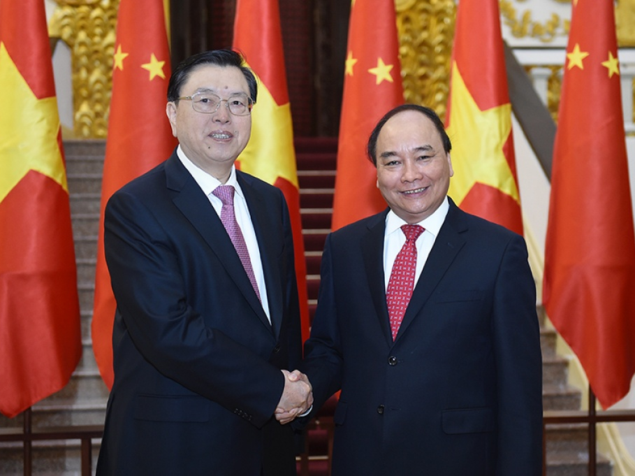Thủ tướng hội kiến Ủy viên trưởng Ủy ban thường vụ nhân đại Trung Quốc