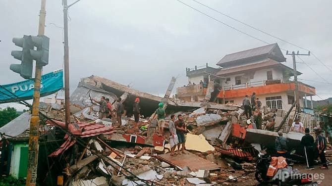 Động đất liên tiếp tại Indonesia, hơn 20 người thương vong, thiệt hại nghiêm trọng
