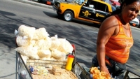 Vừa đi vào hoạt động, ngành thực phẩm bán lẻ Cuba đối đầu thách thức mới
