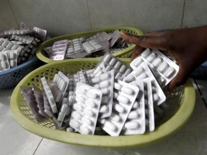 Châu Phi: 80% bệnh nhân HIV chưa được tiếp cận thuốc đặc trị