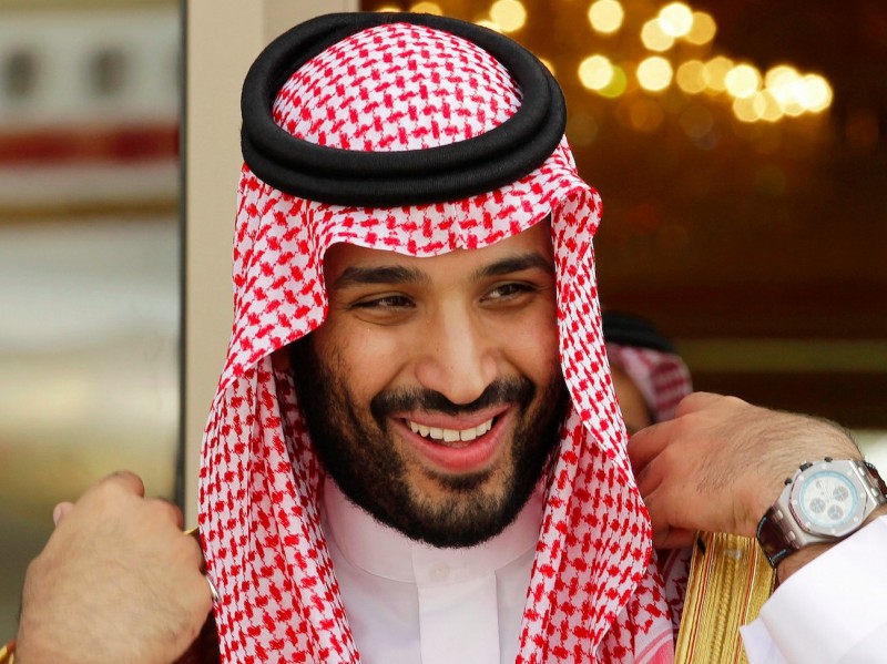 saudi arabia hang loat bo truong hoang than bi bat giu