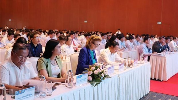 Forum spotlights sustainable development of Vietnamese marine economy