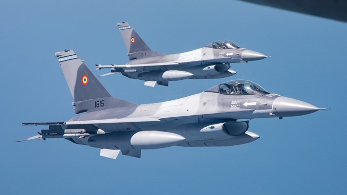 Máy bay chiến đấu của NATO tập trận trên Biển Đen ngày 2/7. (Nguồn: Theaviationist)