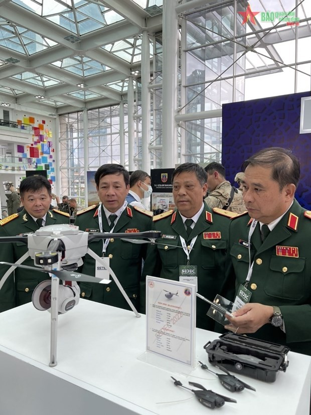 Vietnam attends Turkey security, defence exhibition