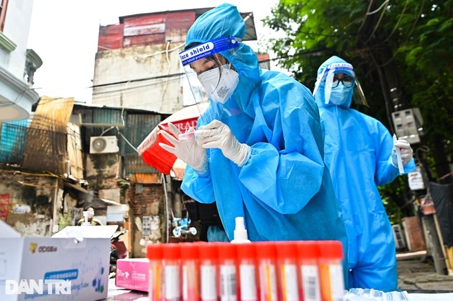 Covid-19 ở Việt Nam sáng 1/9: Gần 239.000 bệnh nhân Covid-19 đã khỏi, số ca nặng đang điều trị là 6.295 người
