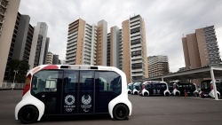 Toyota đình chỉ xe buýt tự hành sau khi gây tai nạn tại Paralympic