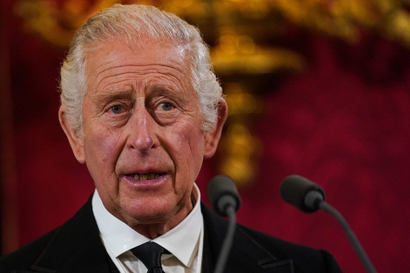 Vua Charles III trong lễ tấn phong ở Cung điện St. James ngày 10/9. Ảnh: AFP