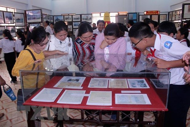 Triển lãm và trưng bày tư liệu về chủ quyền Hoàng Sa, Trường Sa của Việt Nam tại Bình Thuận
