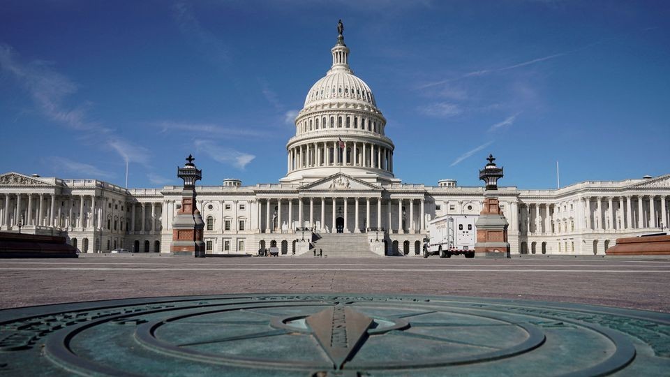 Mỹ thông qua dự luật quan trọng về ngân sách, có khoản viện trợ cho Ukraine
