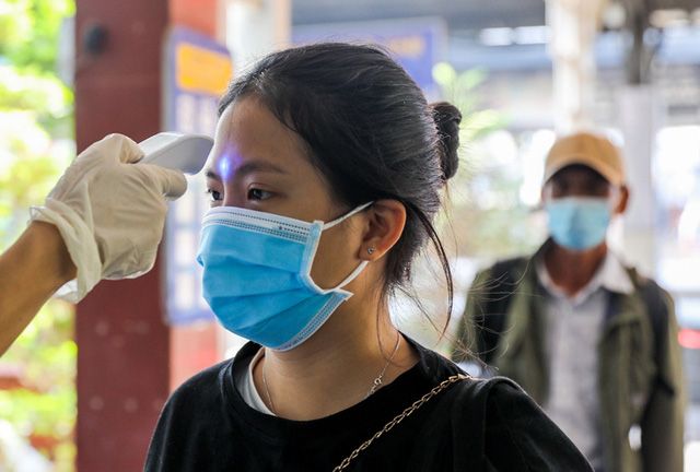 Covid-19 ở Việt Nam chiều 16/11: Thêm hai người mắc mới, hiện không có bệnh nhân nào nặng
