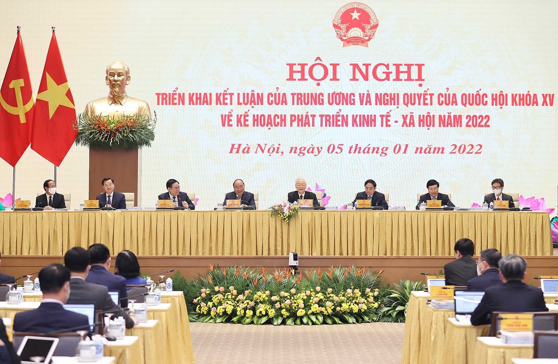 Tổng Bí thư Nguyễn Phú Trọng cùng các lãnh đạo Đảng, Nhà nước chủ trì Hội nghị Chính phủ với các địa phương triển khai kết luận của Trung ương và Nghị quyết của Quốc hội về kế hoạch phát triển kinh tế-xã hội năm 2022. (Nguồn: TTXVN)