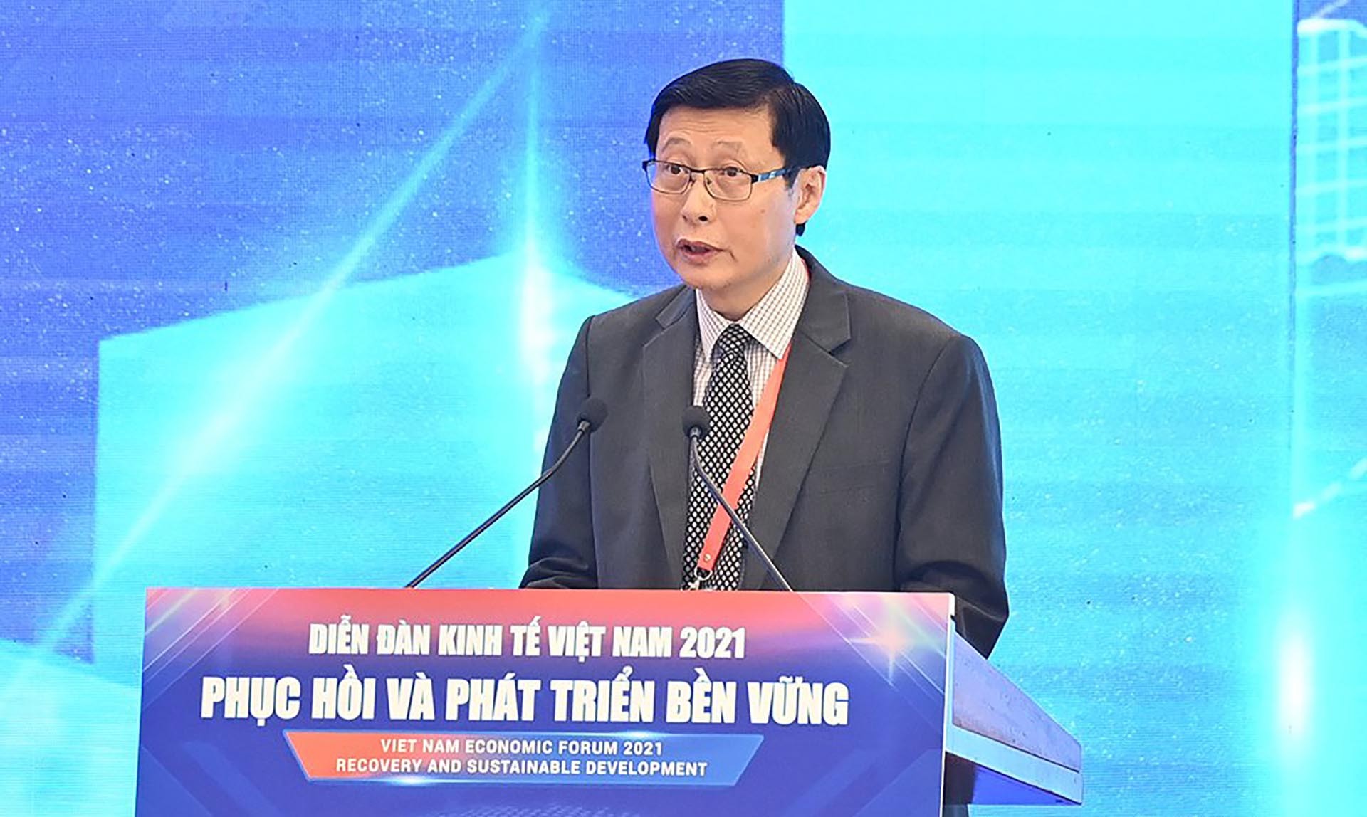 Ông Nguyễn Minh Cường, Chuyên gia kinh tế trưởng ADB tại Việt Nam