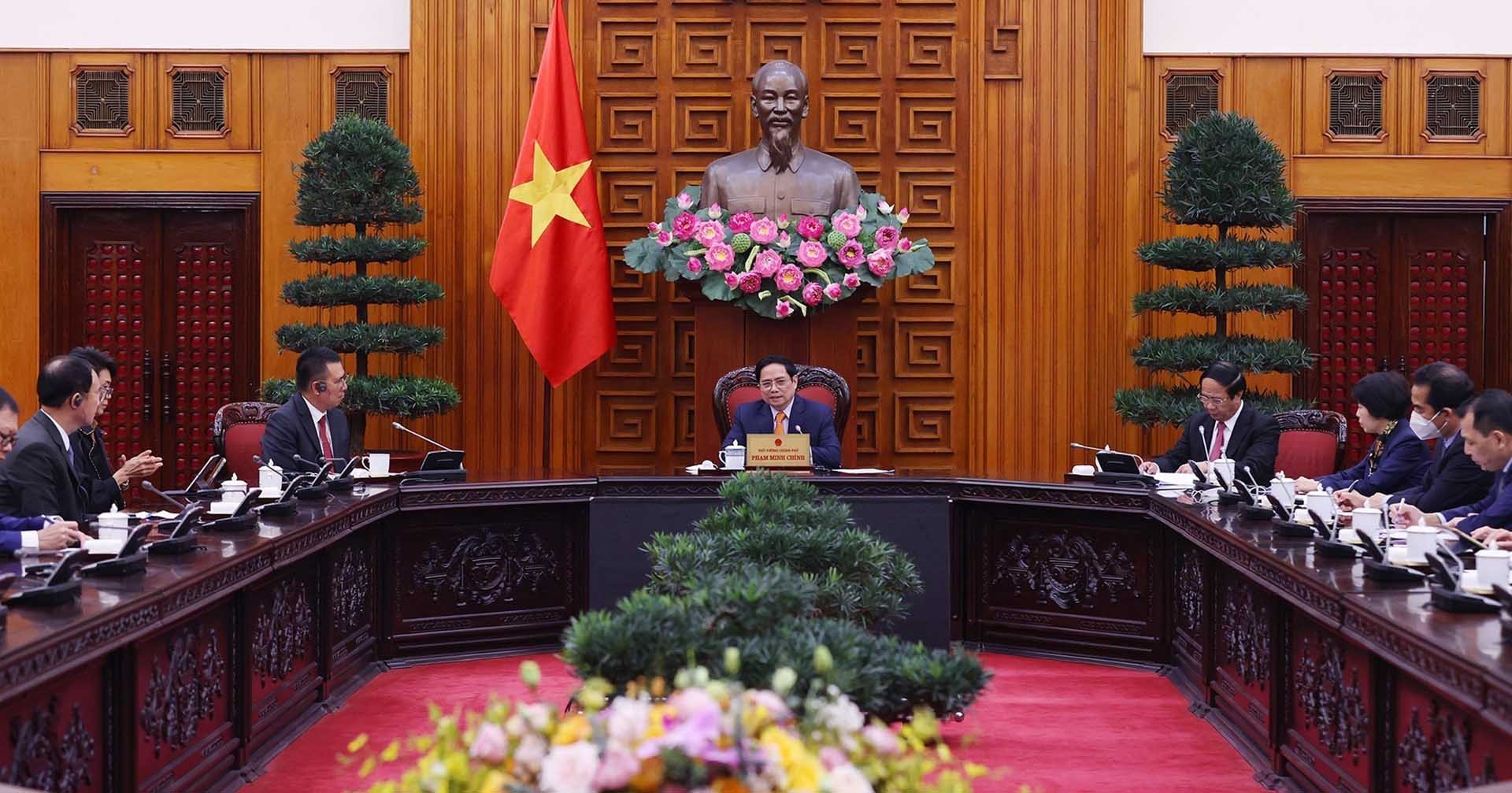 Thủ tướng Phạm Minh Chính tiếp lãnh đạo Tập đoàn SCG và AMATA Thái Lan