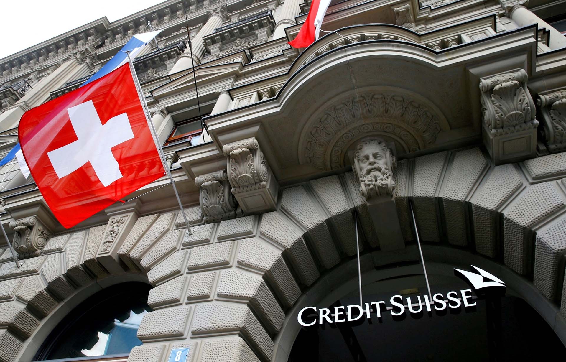 Ngân hàng Credit Suisse bị bị tố giữ hàng chục tỷ USD “tiền bẩn”. (Nguồn: Reuters)
