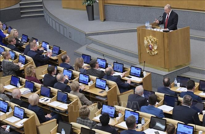 Thượng viện Nga phê chuẩn dự luật về sửa đổi hiến pháp