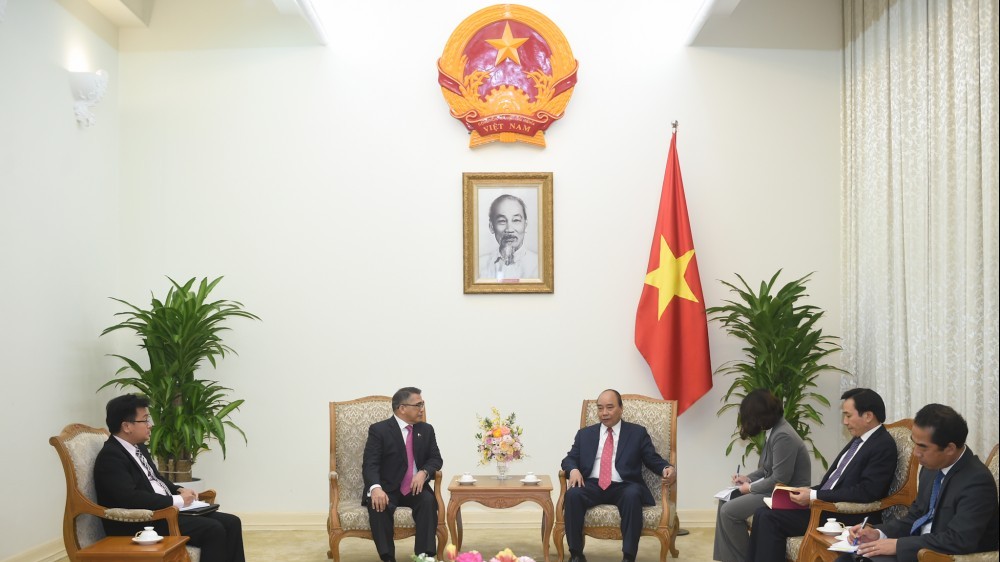 Thủ tướng Nguyễn Xuân Phúc tiếp Đại sứ Philippines tại Việt Nam
