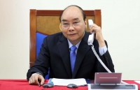 pm nguyen xuan phuc holds phone talks with us president donald trump