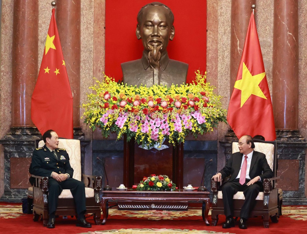 Chủ tịch nước Nguyễn Xuân Phúc tiếp Bộ trưởng Quốc phòng Trung Quốc Ngụy Phượng Hòa
