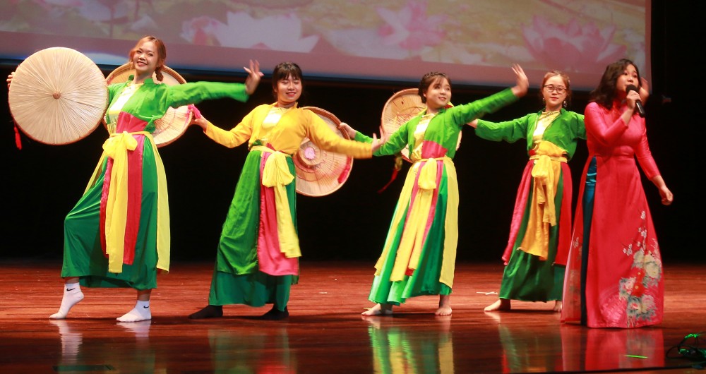 Bản sắc dân tộc trong sự kiện Tuần văn hóa Việt Nam 2021 tại Đại học Quốc lập Thành công - Đài Loan (Trung Quốc)