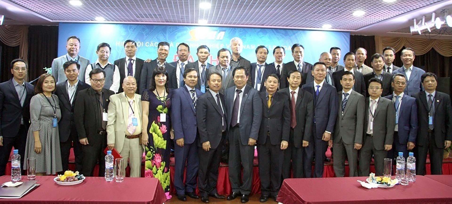 Các thành viên của Hiệp hội các nhà doanh nghiệp Việt Nam tại Liên bang Nga. (Ảnh: Hiệp hội cung cấp)