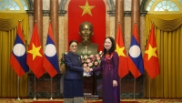 Phó Chủ tịch nước Võ Thị Ánh Xuân hội đàm với Phó Chủ tịch nước CHDCND Lào Pany Yathotou