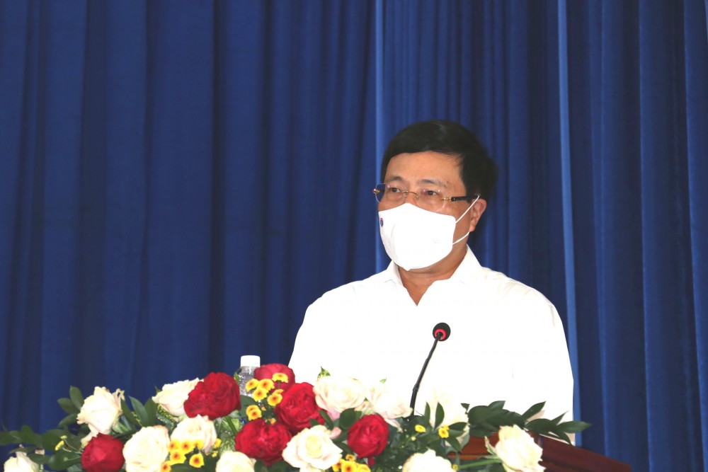 Ủy viên Bộ Chính trị, Phó Thủ tướng Chính phủ Phạm Bình Minh phát biểu tại buổi tiếp xúc cử tri.  (Nguồn: TTXVN)
