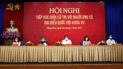 Phó Thủ tướng Chính phủ Phạm Bình Minh tiếp xúc cử tri thành phố Vũng Tàu