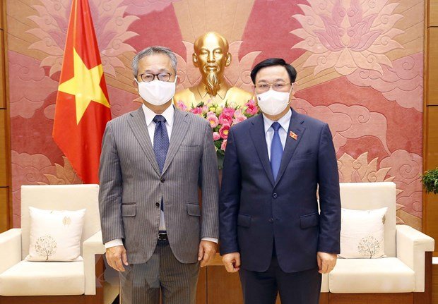 Chủ tịch Quốc hội Vương Đình Huệ đã tiếp Đại sứ Nhật Bản tại Việt Nam Yamada Takio đến chào xã giao. (Nguồn: TTXVN)