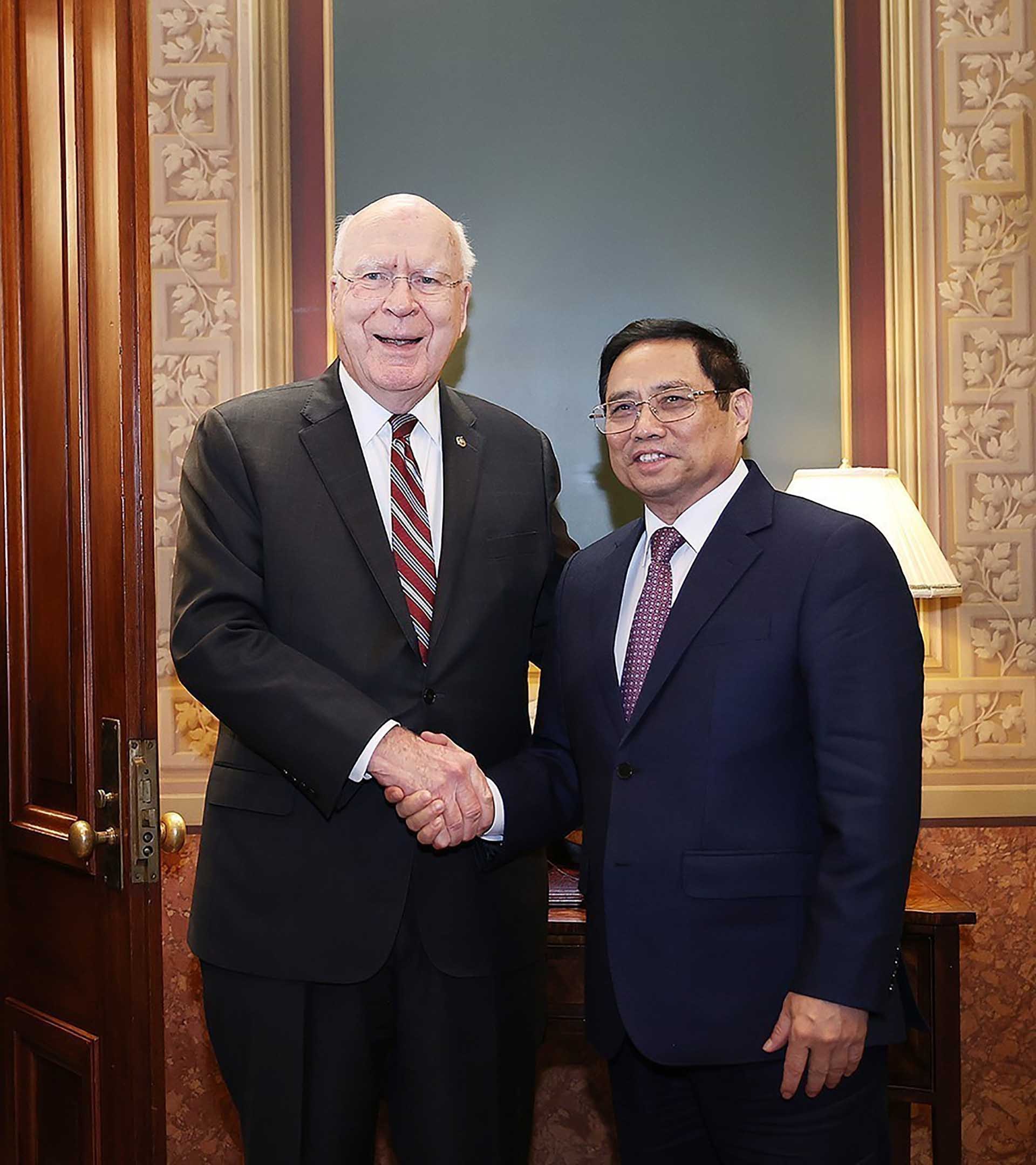 Thủ tướng Phạm Minh Chính gặp Chủ tịch thường trực Thượng viện Patrick Leahy. (Nguồn: TTXVN)