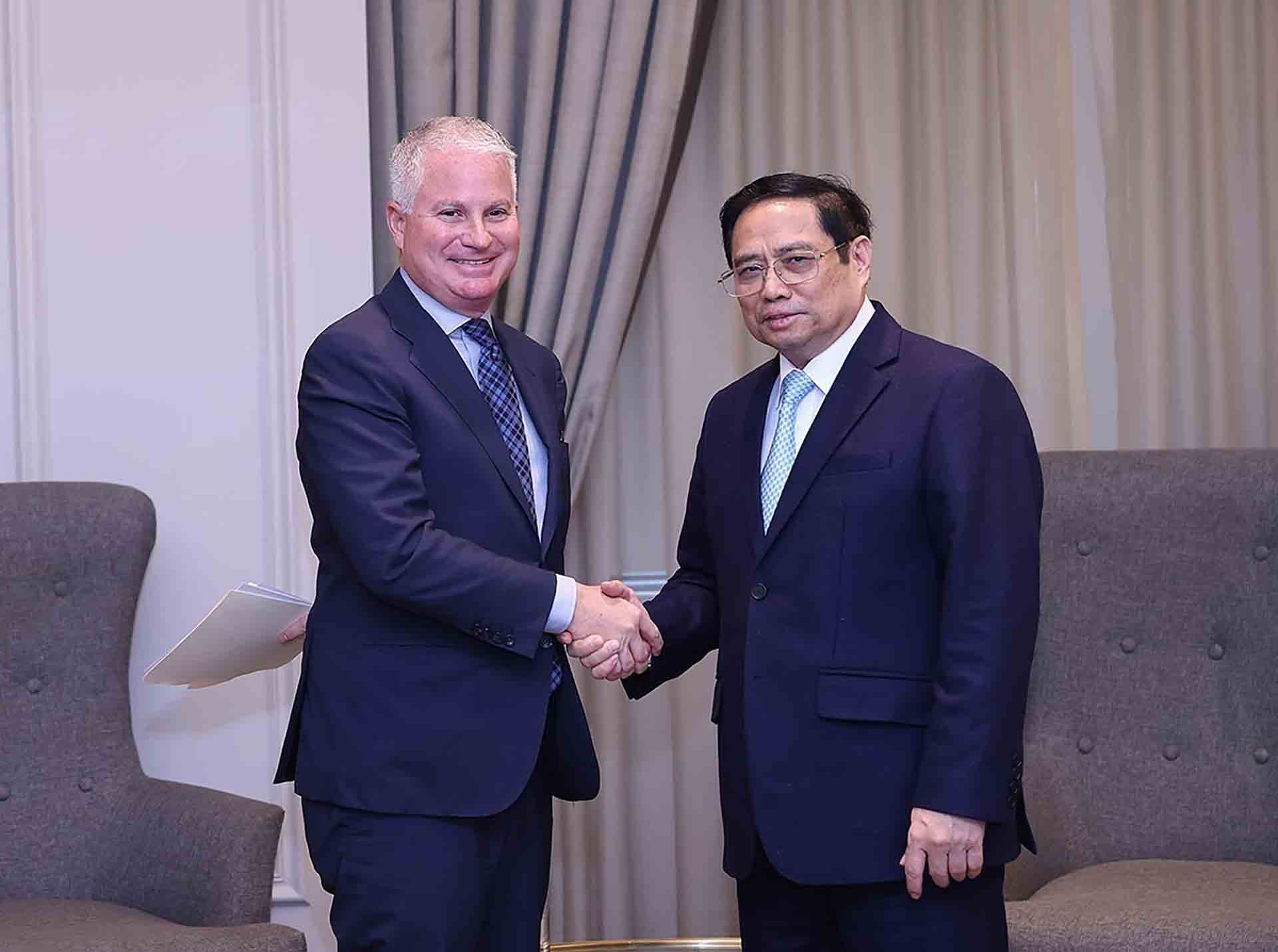 Thủ tướng Phạm Minh Chính tiếp ông Chip Kaye, Giám đốc điều hành Tập đoàn Warburg Pincus. (Nguồn: TTXVN)
