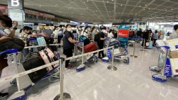 Thêm chuyến bay đưa hơn 350 công dân Việt Nam từ Nhật Bản về nước