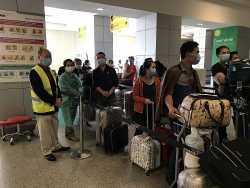Covid-19 ở Việt Nam sáng 20/6: Cách ly 10.500 người tiếp xúc gần và nhập cảnh, bệnh nhân phi công hồi phục phổi rất nhanh, mong về quê hương