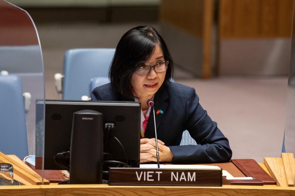 Tham tán Công sứ Nguyễn Phương Trà, Phó Trưởng Phái đoàn Việt Nam tại Liên hợp quốc phát biểu tại cuộc họp.
