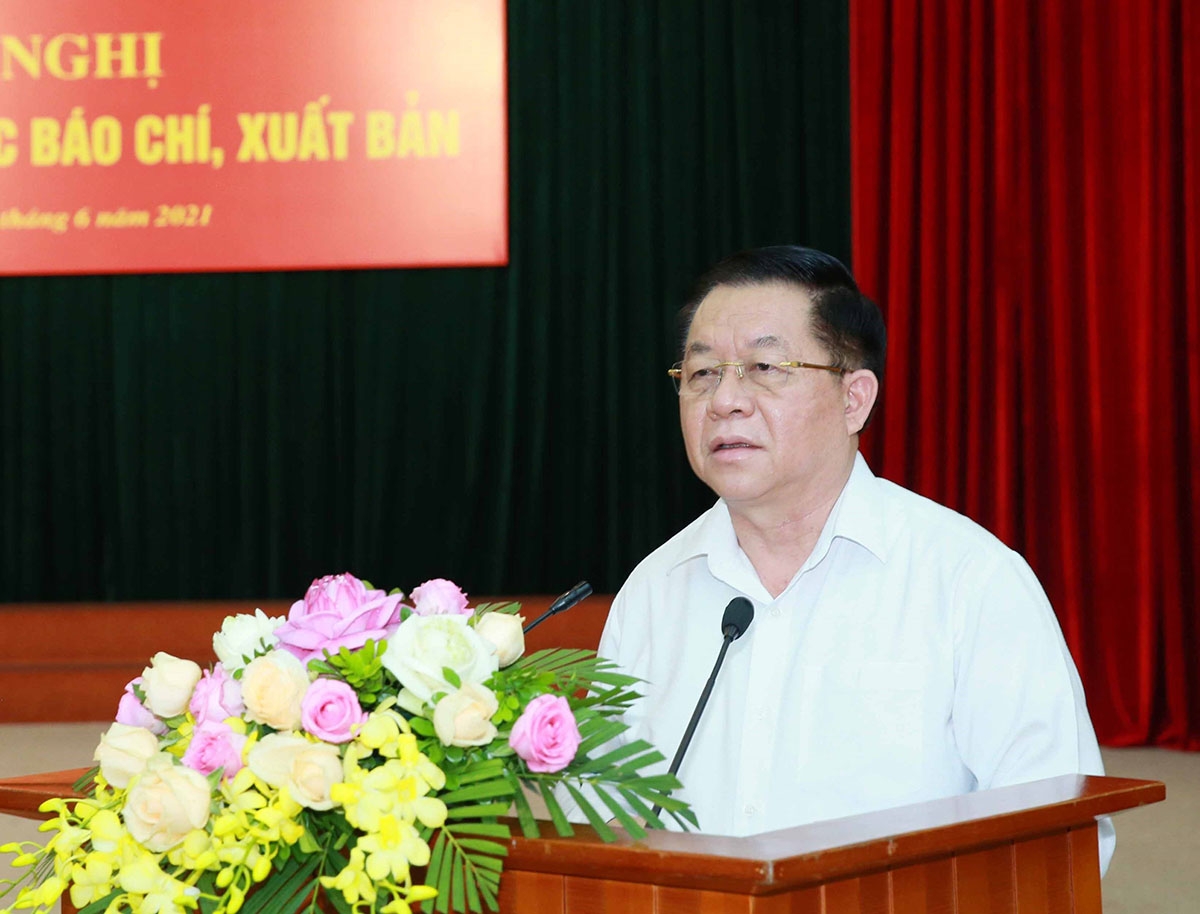 Trưởng Ban Tuyên giáo Trung ương Nguyễn Trọng Nghĩa phát biểu kết luận hội nghị.(Nguồn: TTXVN)