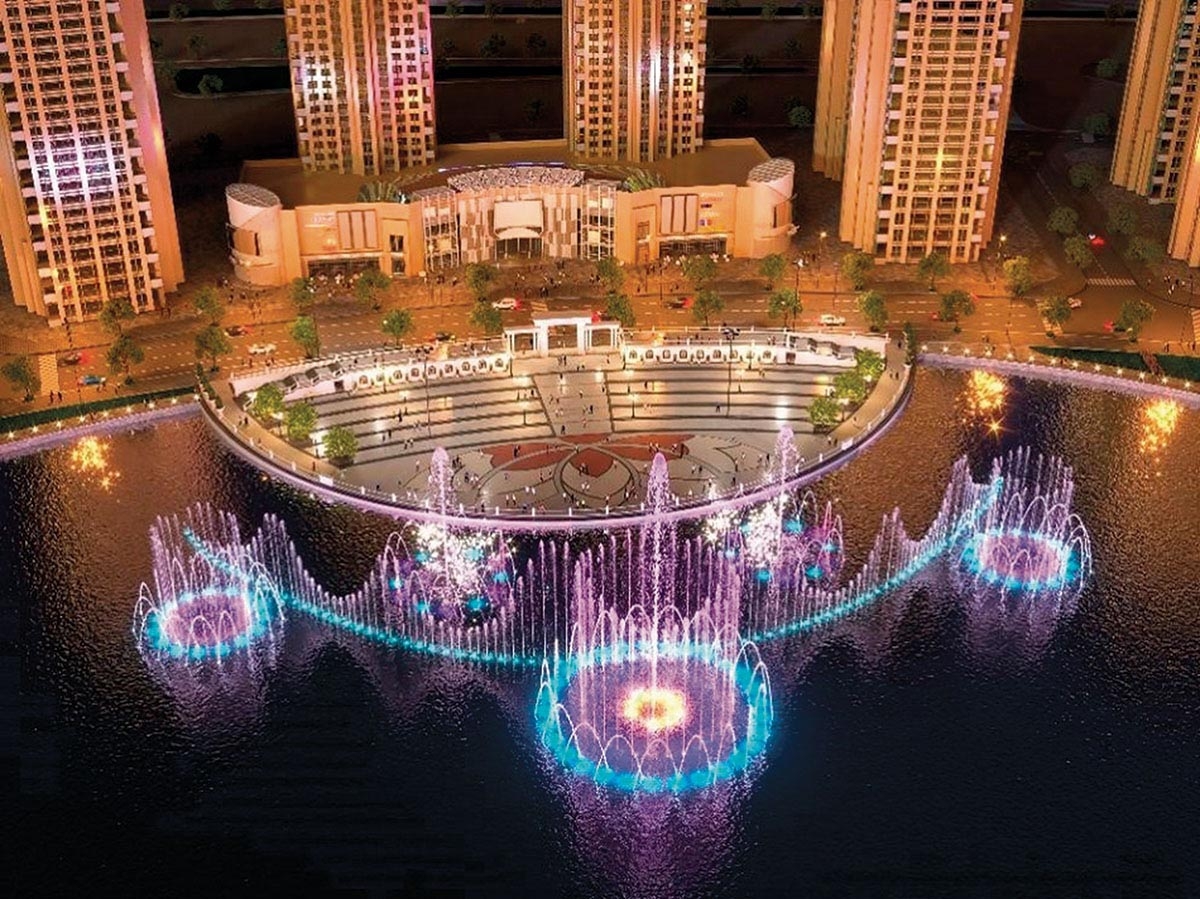 Quảng trường Diamond và hệ thống Nhạc nước tại Van Phuc City được đầu tư hơn 200 tỷ đồng.