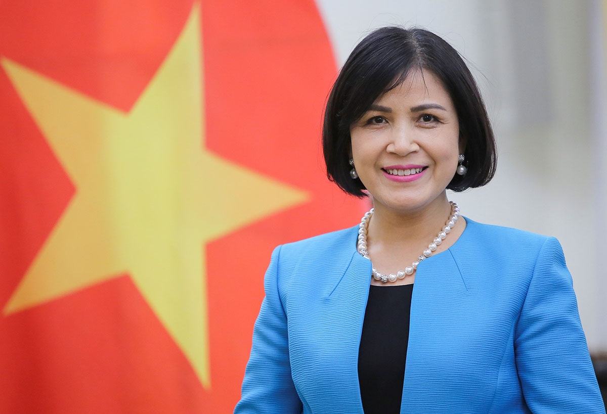 Đại sứ Lê Thị Tuyết Mai, Trưởng Phái đoàn đại diện thường trực Việt Nam bên cạnh LHQ, Tổ chức Thương mại Thế giới và các tổ chức quốc tế khác tại Geneva.