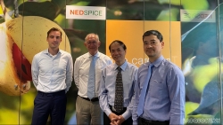 Đại sứ Việt Nam tại Hà Lan thăm và làm việc tại Công ty Nedspice Holding BV