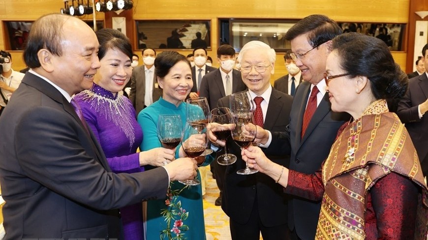 Đại sứ Nguyễn Bá Hùng: Chuyến thăm phát huy ‘di sản thừa kế' của hai dân tộc Việt-Lào