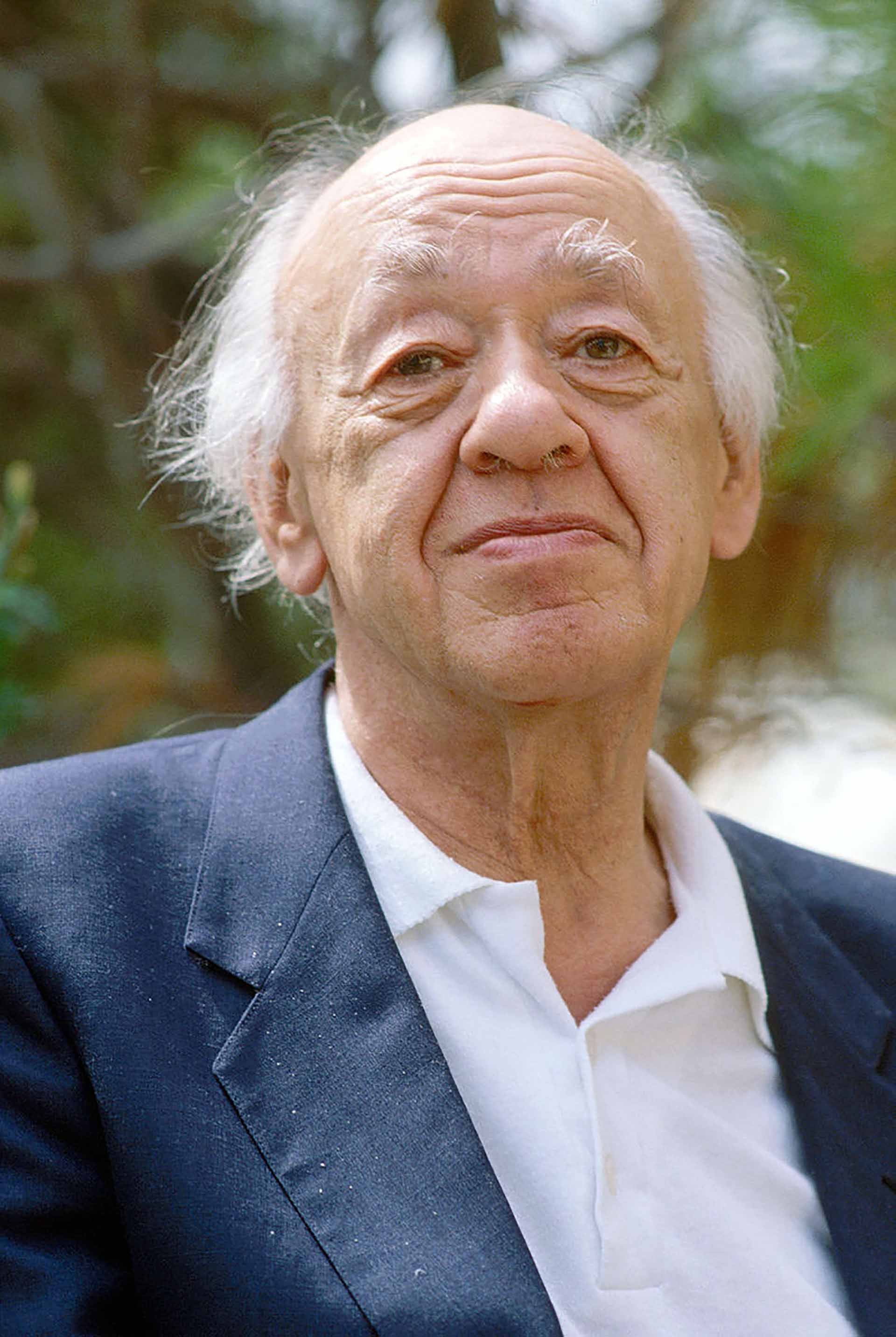 Nhà viết kịch Pháp gốc Romania Ionesco Eugène.