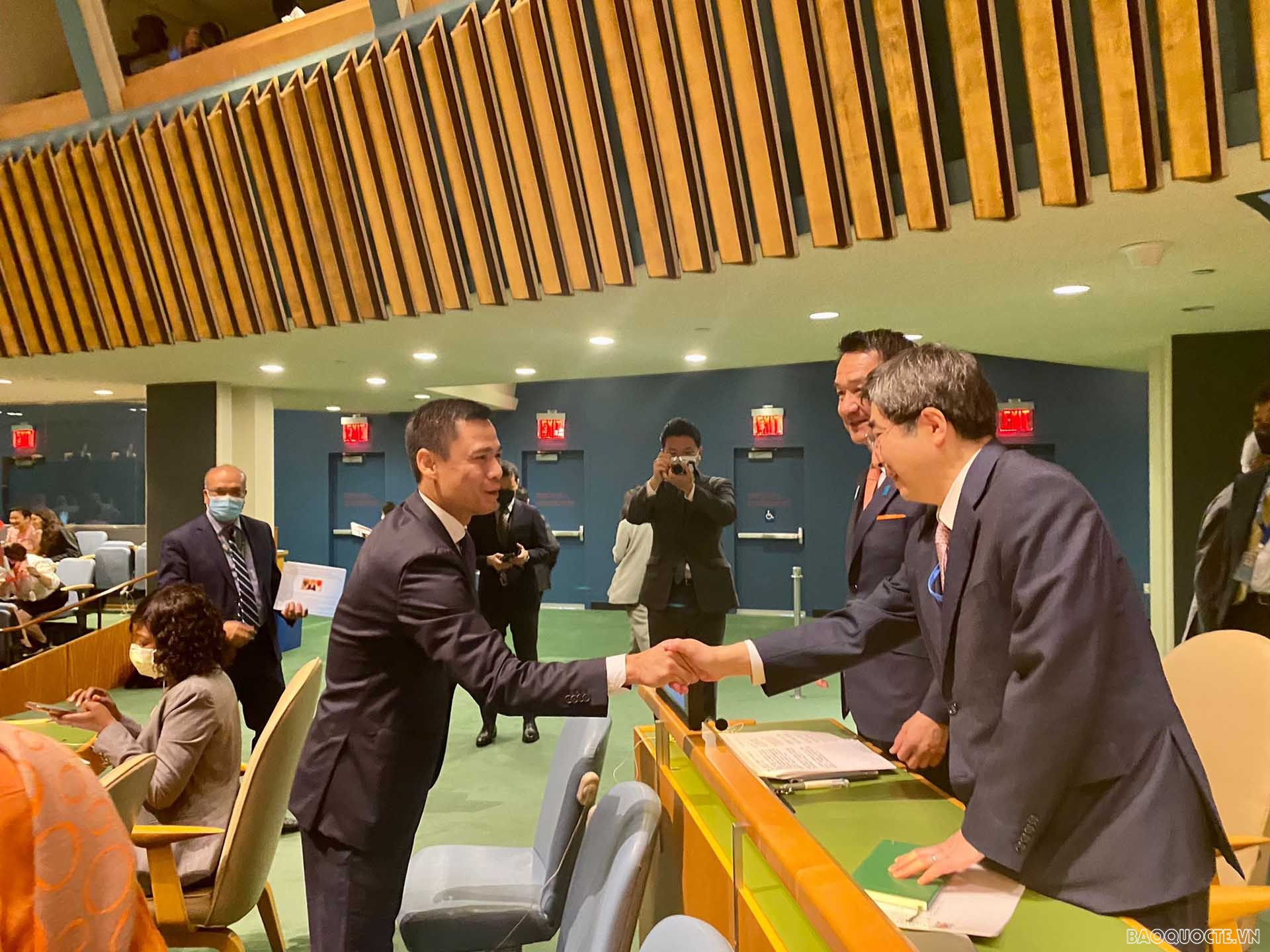 Đại sứ Đặng Hoàng Giang chúc mùng các nước được bầu làm Ủy viên không thường trực Hội đồng Bảo an Liên hợp quốc nhiệm kỳ 2023-2024.